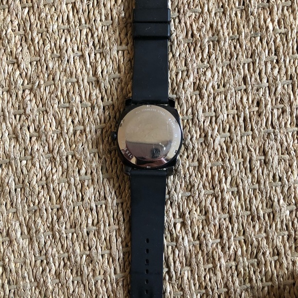 Fossil Chronograph Machine Black Silicone Watch - Picture 4 of 5